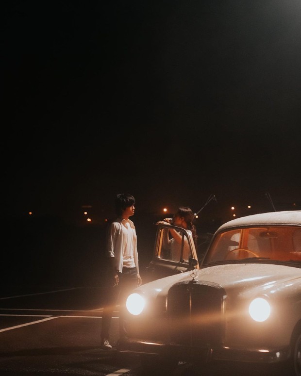 Cuplikan Dalam Live Session Cinta dan Bentuk Kalah Lainnya / sumber : instagram.com/cakecaine Cuplikan Dalam Live Session Cinta dan Bentuk Kalah Lainnya / sumber : instagram.com/cakecaine