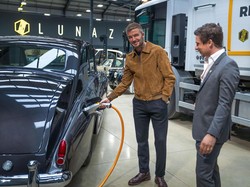 David Beckham Beli 10% Saham Mobil Listrik Lunaz