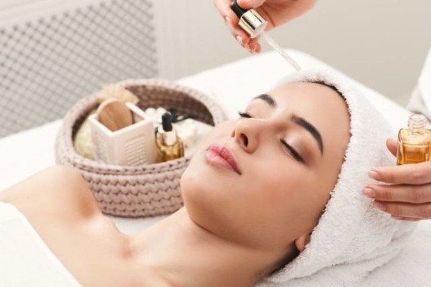 foto: Chemical peeling/freepik.com foto: Chemical peeling/freepik.com