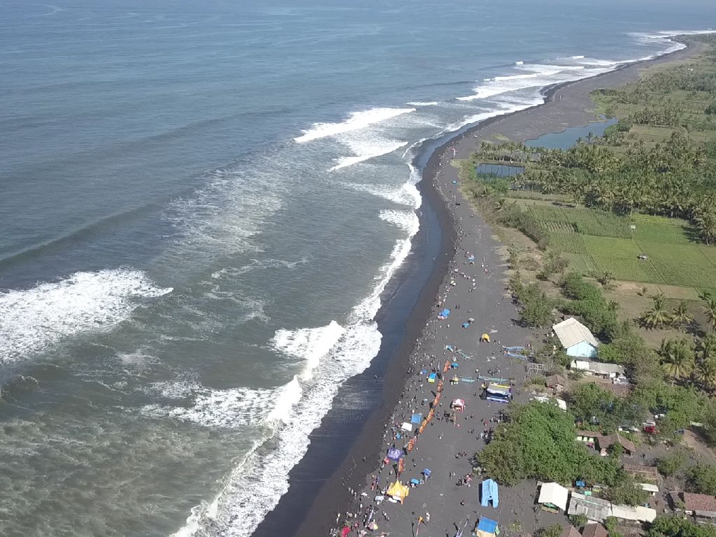 Pakar ITB Sebut Potensi Tsunami Megathrust Selatan Jawa Bisa Menyentuh Istana