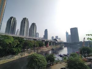 Mengintip Perkembangan Terkini Proyek LRT Jabodebek di Dukuh Atas Mengintip Perkembangan Terkini Proyek LRT Jabodebek di Dukuh Atas