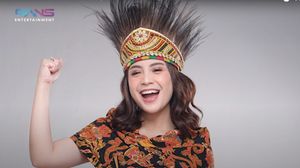 7 Potret Gaya Nagita Slavina saat Jadi Ikon PON XX Papua