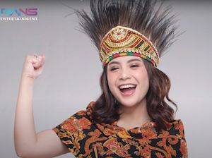 7 Potret Gaya Nagita Slavina saat Jadi Ikon PON XX Papua
