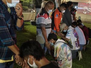 Momen Pelajar yang Terjaring Razia Sungkem ke Ortu