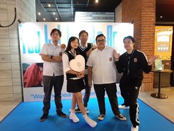 Lirik dan Chord For the Lack of a Better World dari Reality Club