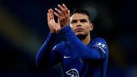 Thiago Silva bakal berusia 37 tahun pada 22 September mendatang. Musim lalu, Thiago Silva mampu jadi tembok kukuh pertahanan Chelsea dan mempersembahkan titel Liga Champions (Getty Images)