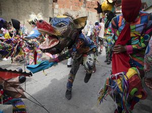 Unik! Ada Tarian Setan di Venezuela Unik! Ada Tarian Setan di Venezuela
