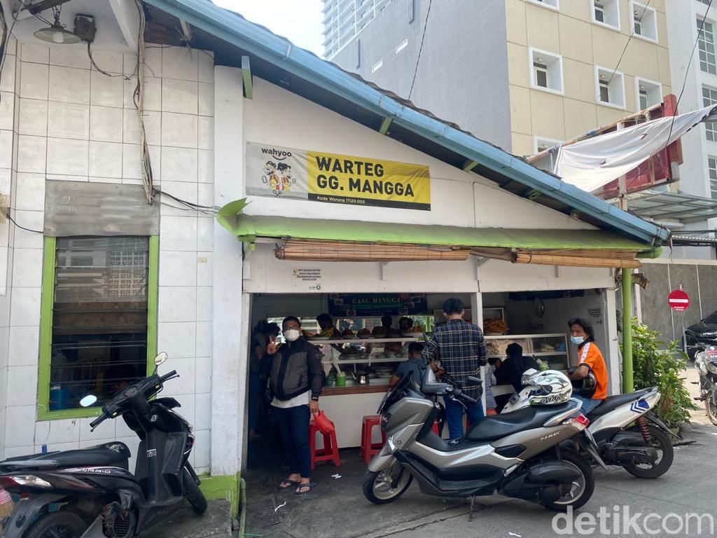 YouTuber Review Warteg Gang Mangga hingga Kasus Tikus dan Ulat di Restoran YouTuber Review Warteg Gang Mangga hingga Kasus Tikus dan Ulat di Restoran