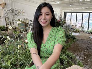 Hengkang dari RBW, Wheein MAMAMOO Tulis Surat untuk Fans Hengkang dari RBW, Wheein MAMAMOO Tulis Surat untuk Fans