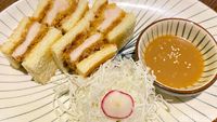 Renyah Juicy Sandwich ala Jepang Isi Beef Katsu