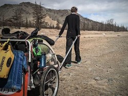 Cerita Perempuan yang Berjalan Keliling Dunia Sendirian