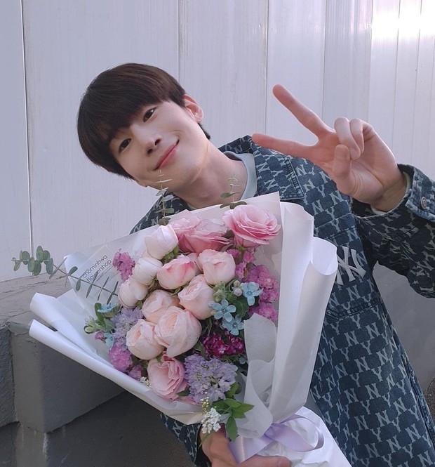 Han Seung Woo umumkan wajib militer/instagram.com/w_o_o_y_a Han Seung Woo umumkan wajib militer/instagram.com/w_o_o_y_a