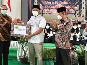 Warga Kebumen Dapat Bantuan Mobil Ambulans dan Alkes dari Kemendag