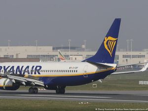 Uni Eropa Larang Penerbangan ke Belarus Usai Pembajakan Pesawat Sipil