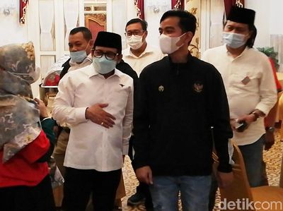 Melihat Lagi Momen Pertemuan Cak Imin dan Gibran