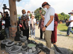 Momen Keseruan Menteri Sandi di Desa Wisata Candirejo