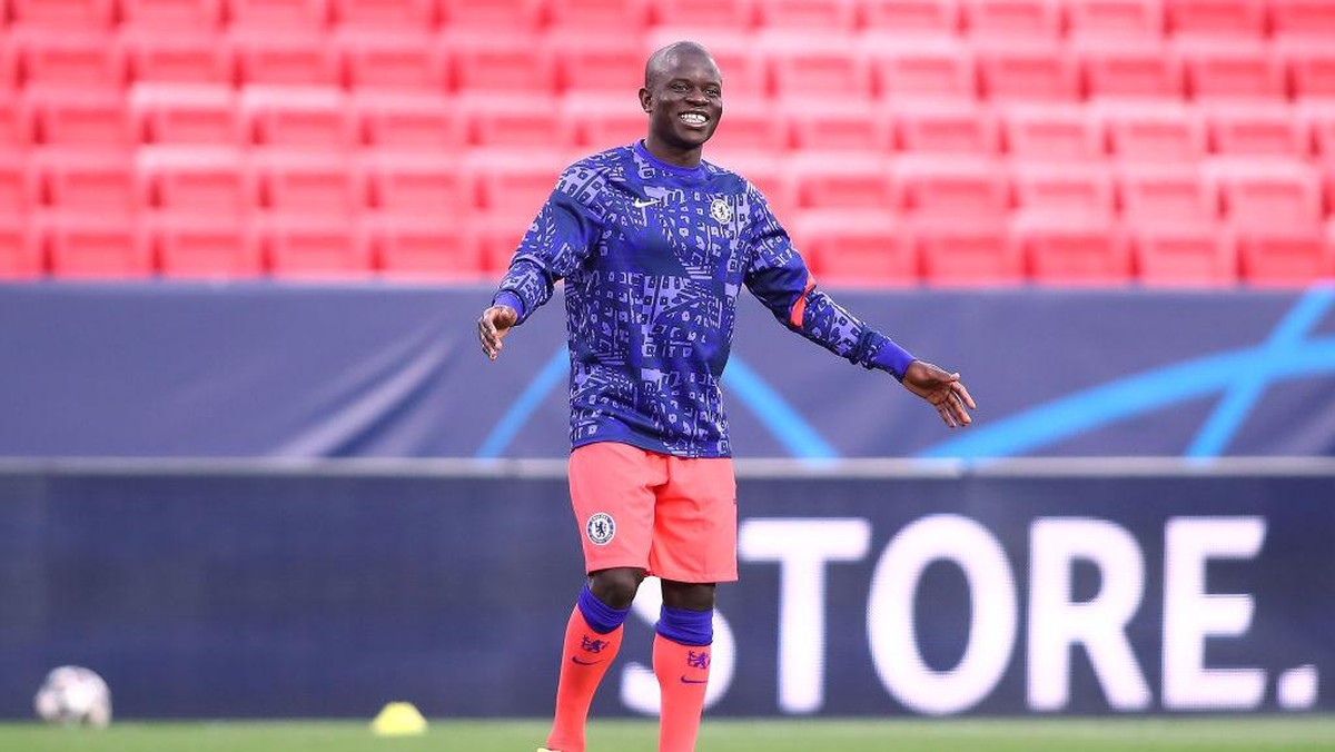 NGolo Kante pantas menangi Ballon dOr 2021 (Getty Images/Fran Santiago)