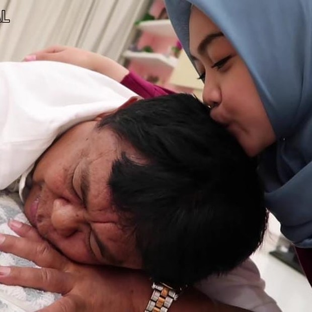Ria Ricis dan ayah