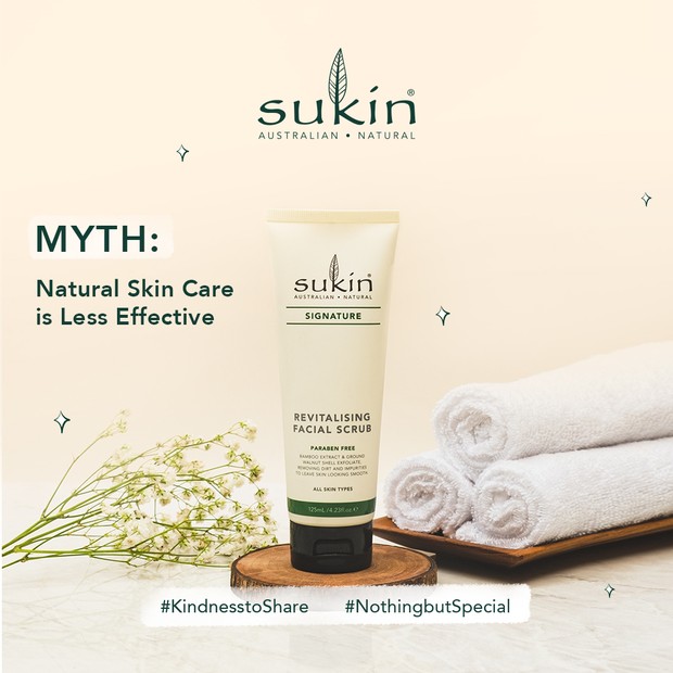 Sukin Revitalising Facial Scrub/instagram.com/sukinskincare_idn Butiran scrub yang ramah dengan bahan alami pilihan yang bisa mengatasi komedo membandel tanpa takut iritasi berlebihan.