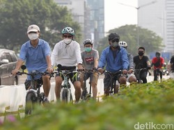 Pesepeda Tolak Wacana Pembongkaran Jalur Sepeda