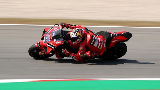 MotoGP - Catalunya Grand Prix - Circuit de Barcelona-Catalunya, Barcelona, Spain - June 5, 2021 Ducati Lenovo Team's Jack Miller in action during practice REUTERS/Albert Gea
