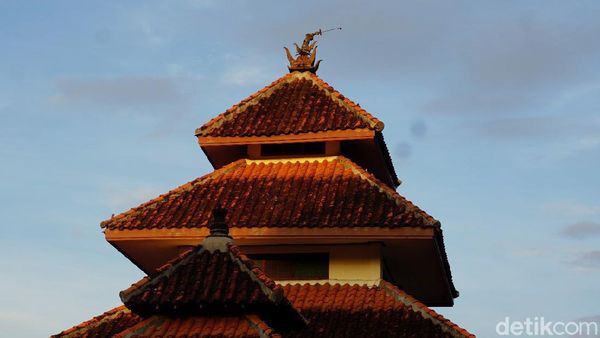 Masjid di Demak Ini Punya Mustaka Penanda Bencana