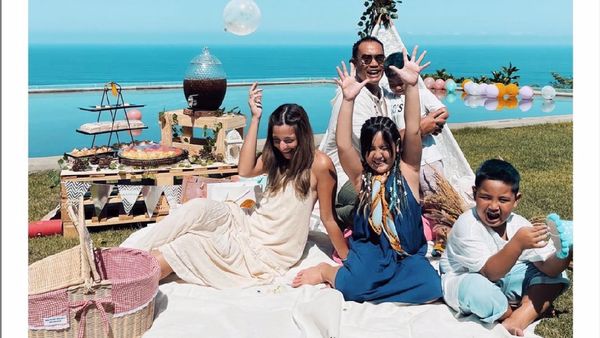 7 Momen Pemotretan Ultah Mikhayla, Putri Nia Ramadhani di Resort Mewah Bali
