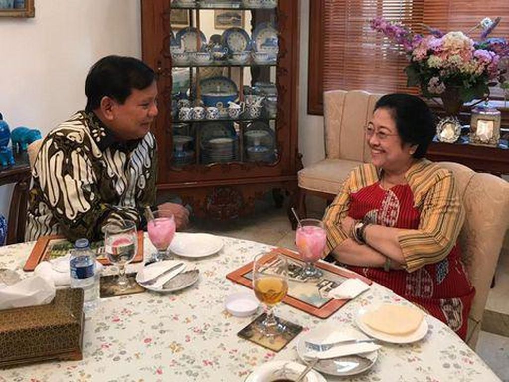 Momen Prabowo Saat Makan Bareng Megawati hingga Ngopi Bareng SBY