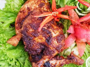 Resep Pembaca : Ayam Bakar Taliwang yang Pedasnya Nyengat Resep Pembaca : Ayam Bakar Taliwang yang Pedasnya Nyengat
