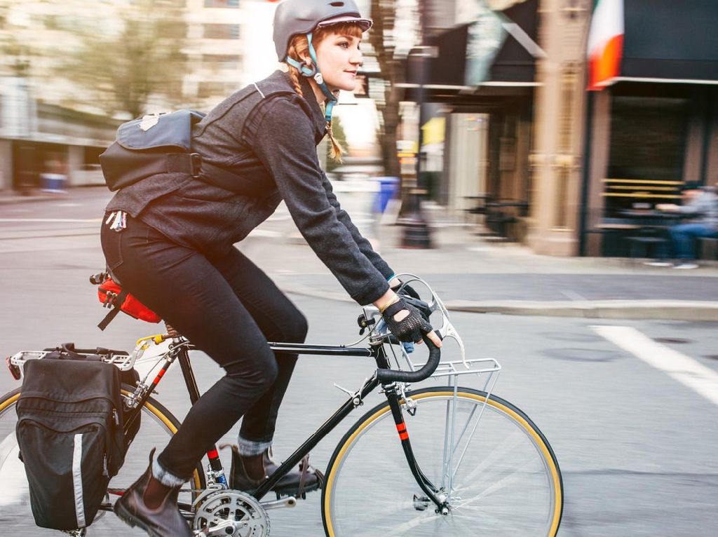 5 Jenis Sepeda Ini Paling Cocok untuk Transportasi, Road Bike Juga Bisa Sih 5 Jenis Sepeda Ini Paling Cocok untuk Transportasi, Road Bike Juga Bisa Sih