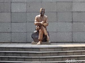 8 Wisata Sejarah di Bandung, Jejak Peninggalan Perjuangan Kemerdekaan 8 Wisata Sejarah di Bandung, Jejak Peninggalan Perjuangan Kemerdekaan