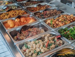 5 Warteg Enak di Bogor, Ada yang Jadi Langganan Menteri Lho!