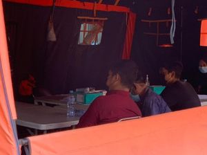 10 Pasien Positif COVID-19 Hasil Penyekatan Suramadu Diduga Terpapar Varian Baru 10 Pasien Positif COVID-19 Hasil Penyekatan Suramadu Diduga Terpapar Varian Baru