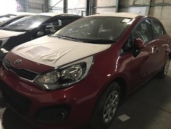 75 KIA Rio Tahun 2014 Masih Diplastikin Dilelang Mulai 112 Jutaan
