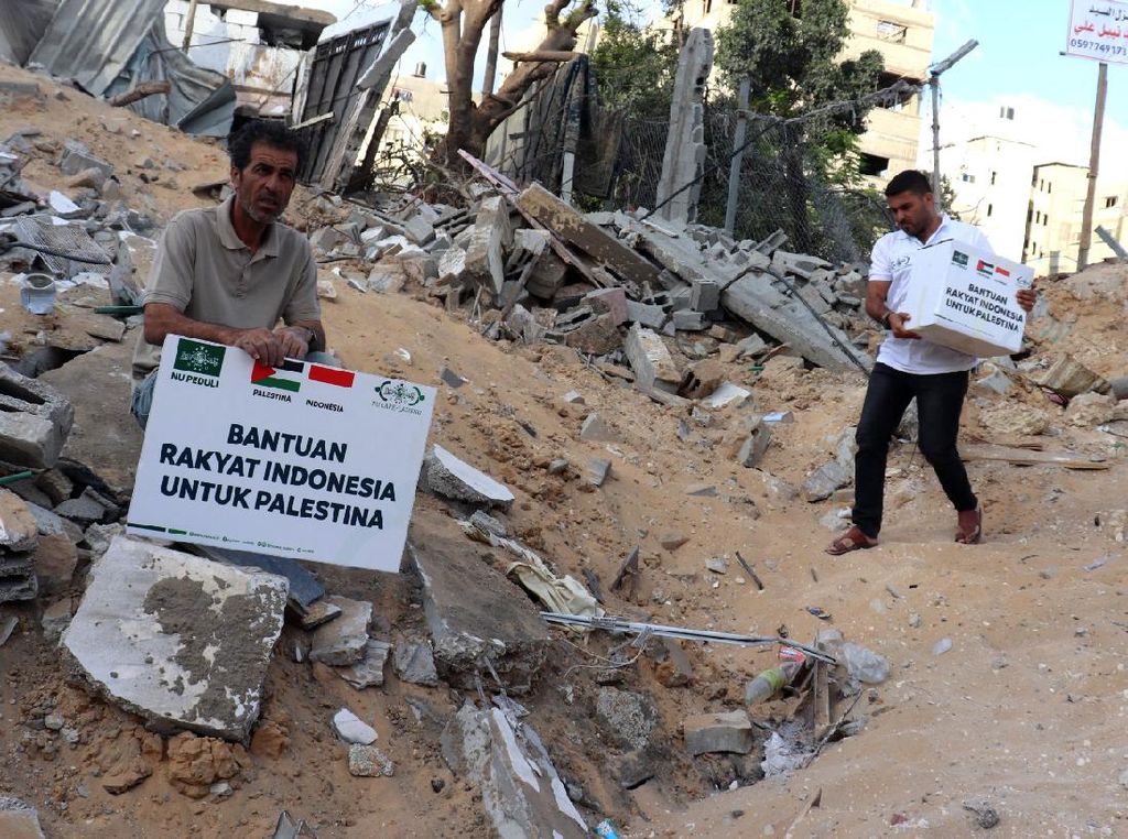 Bantuan Kemanusiaan untuk Palestina Terus Mengalir Bantuan Kemanusiaan untuk Palestina Terus Mengalir