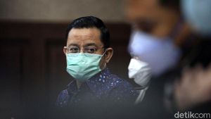 Momen Eks Mensos Juliari Batubara Jalani Sidang Lanjutan