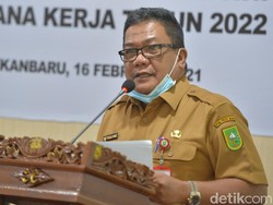 Pemprov Riau Ingatkan Warga Tak Mau Divaksin Bisa Kena Sanksi
