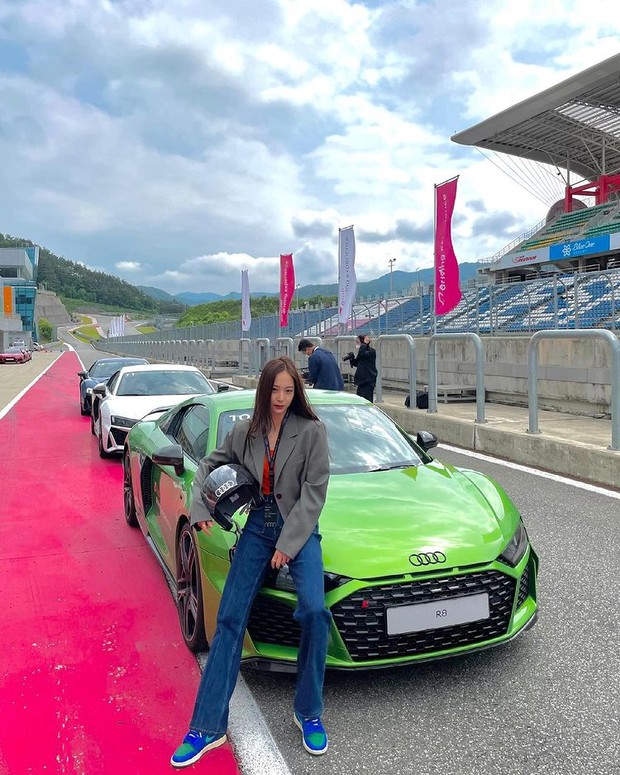 Krystal Jung saat menjadi brand ambassador Audi