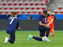 Newcastle United Gaet Kylian Mbappe Rp 2,3 T