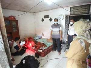 Pemkot Mojokerto Beri Layanan Fisioterapi Gratis bagi Lansia di Rumah