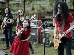 Prisa dan John Paul Ivan Persembahkan Lagu Doa untuk Bangsa Prisa dan John Paul Ivan Persembahkan Lagu Doa untuk Bangsa