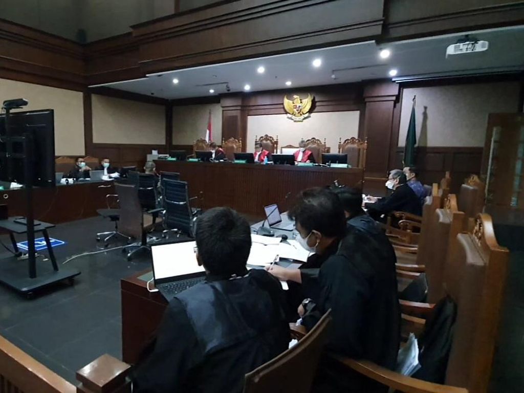 Eks Anak Buah Juliari Ngaku Diberi Target Kumpulkan Fee Bansos Rp 35 M Eks Anak Buah Juliari Ngaku Diberi Target Kumpulkan Fee Bansos Rp 35 M