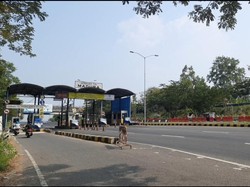 Sepi dan Lengang, Begini Kondisi Pintu Masuk Suramadu Sisi Bangkalan Madura