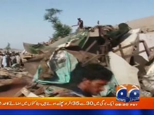 Tabrakan Maut Dua Kereta di Pakistan, 30 Orang Tewas