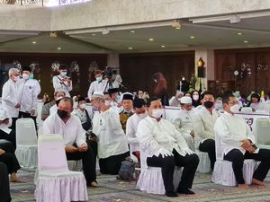 Keluarga Cendana Gelar Syukuran Seabad Soeharto, Prabowo dan Anies Hadir Keluarga Cendana Gelar Syukuran Seabad Soeharto, Prabowo dan Anies Hadir