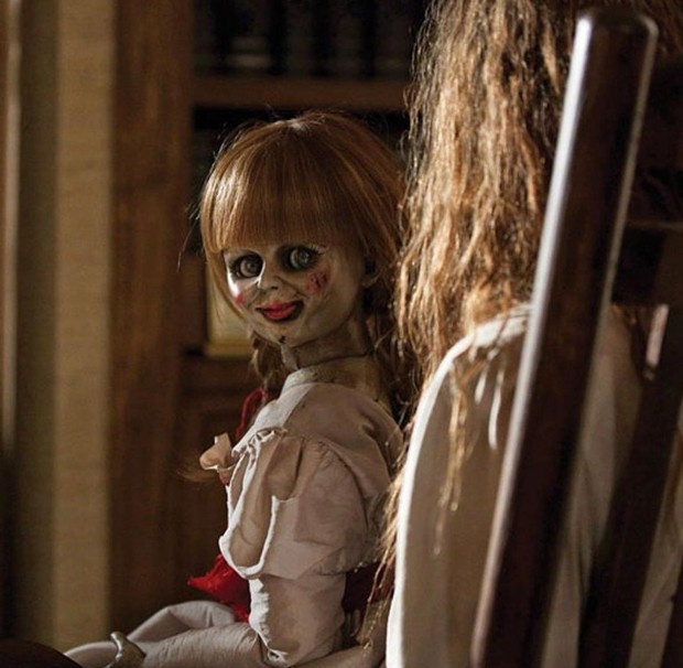 Kisah Annabelle pun berlanjut dalam seri ketiga The Conjuring Universe yaitu 
