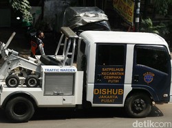 Viral Warga Cekcok dengan Petugas Dishub Jakpus Gegara Parkir Liar