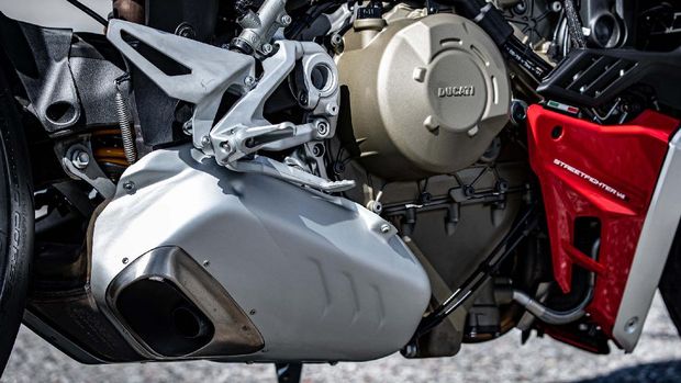 Ducati Streetfighter V4S