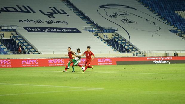 Timnas Indonesia menelan kekalahan telak 0-4 dari Vietnam di Kualifikasi Piala Dunia 2022.