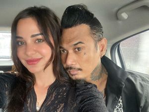 Bebas dari Penjara, Jerinx SID Jalani Ritual Melukat